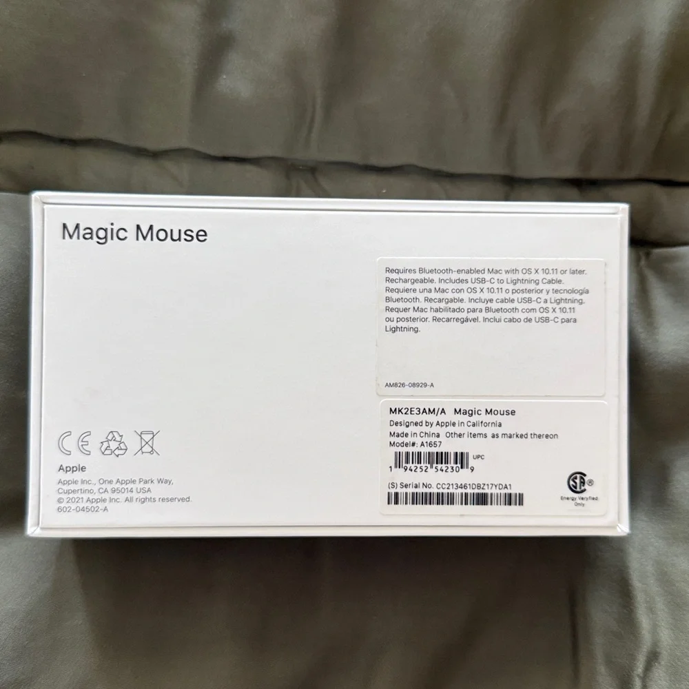 Apple Magic Mouse in Glossy White